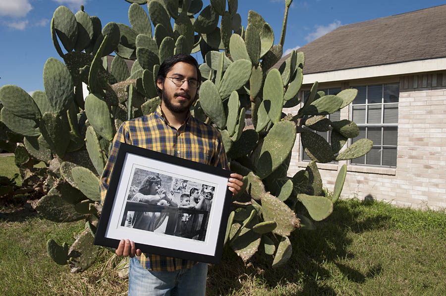 The Photographers Series – Imanol Miranda – Bee Beautiful Studios