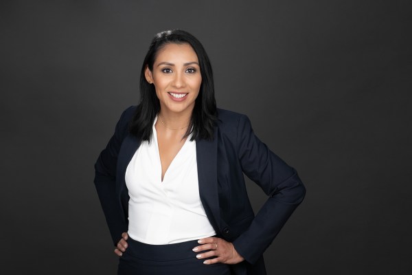 Denise Rodriguez – Headshots – McAllen, Texas – Bee Beautiful Studios