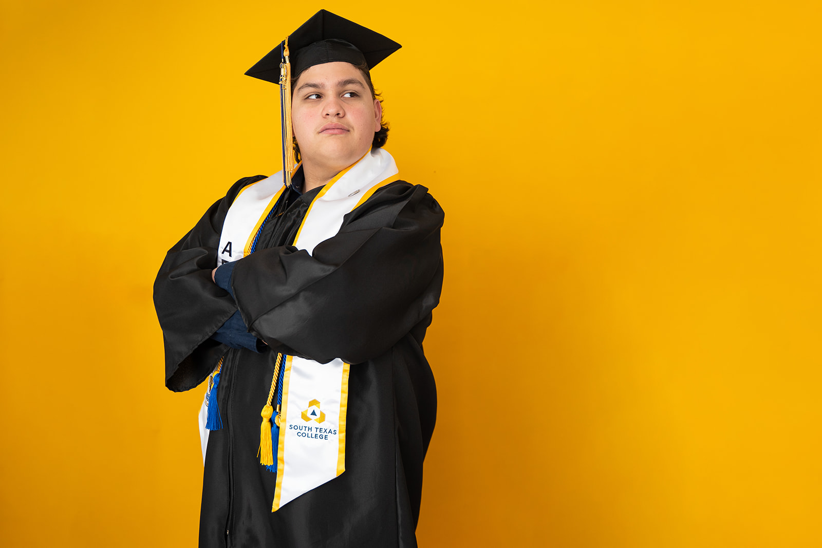 Fonzy’s Grad Portraits – Bee Beautiful Studios – McAllen Texas