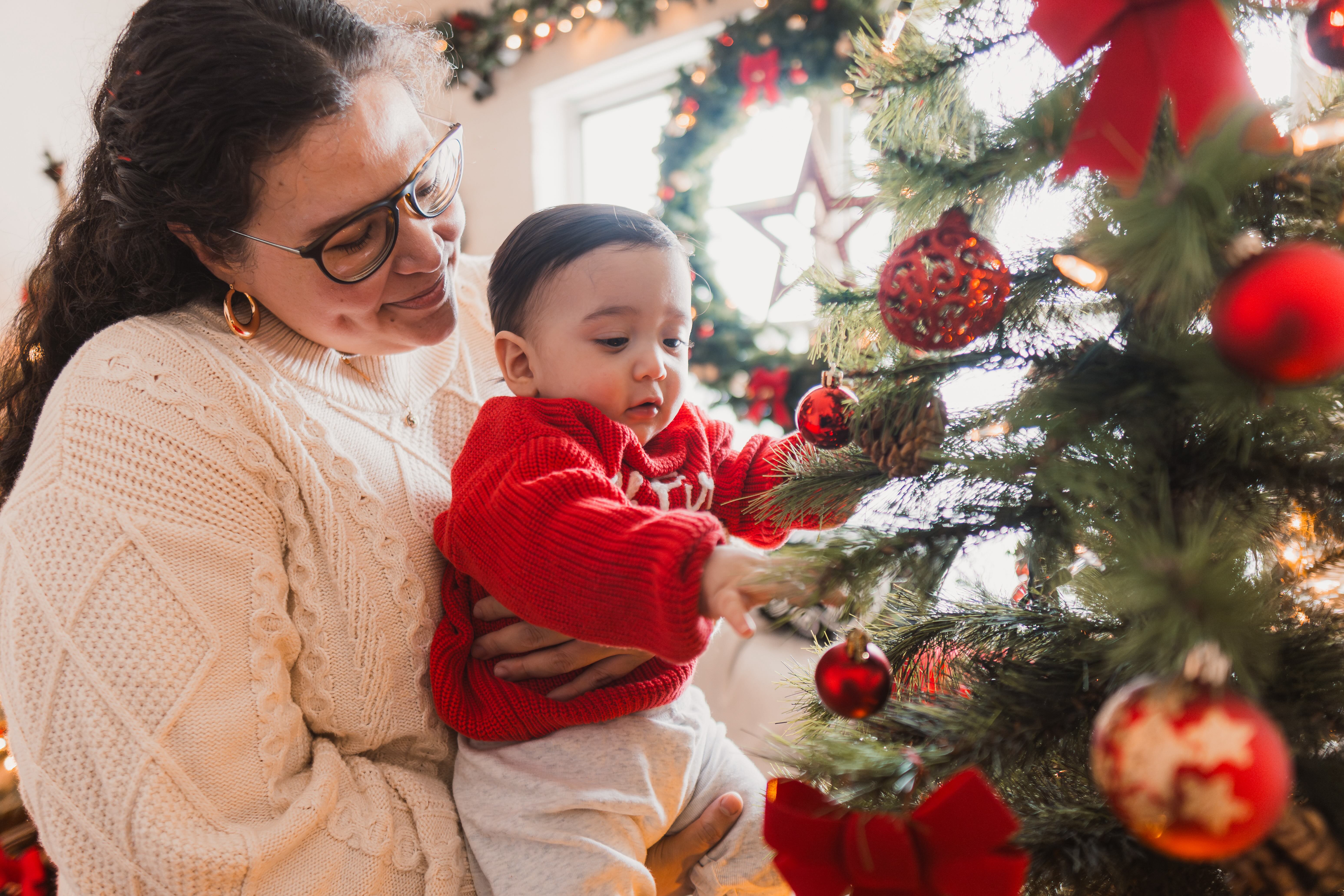 Reyna Family Christmas Portraits – Bee Beautiful Studios – McAllen, Texas