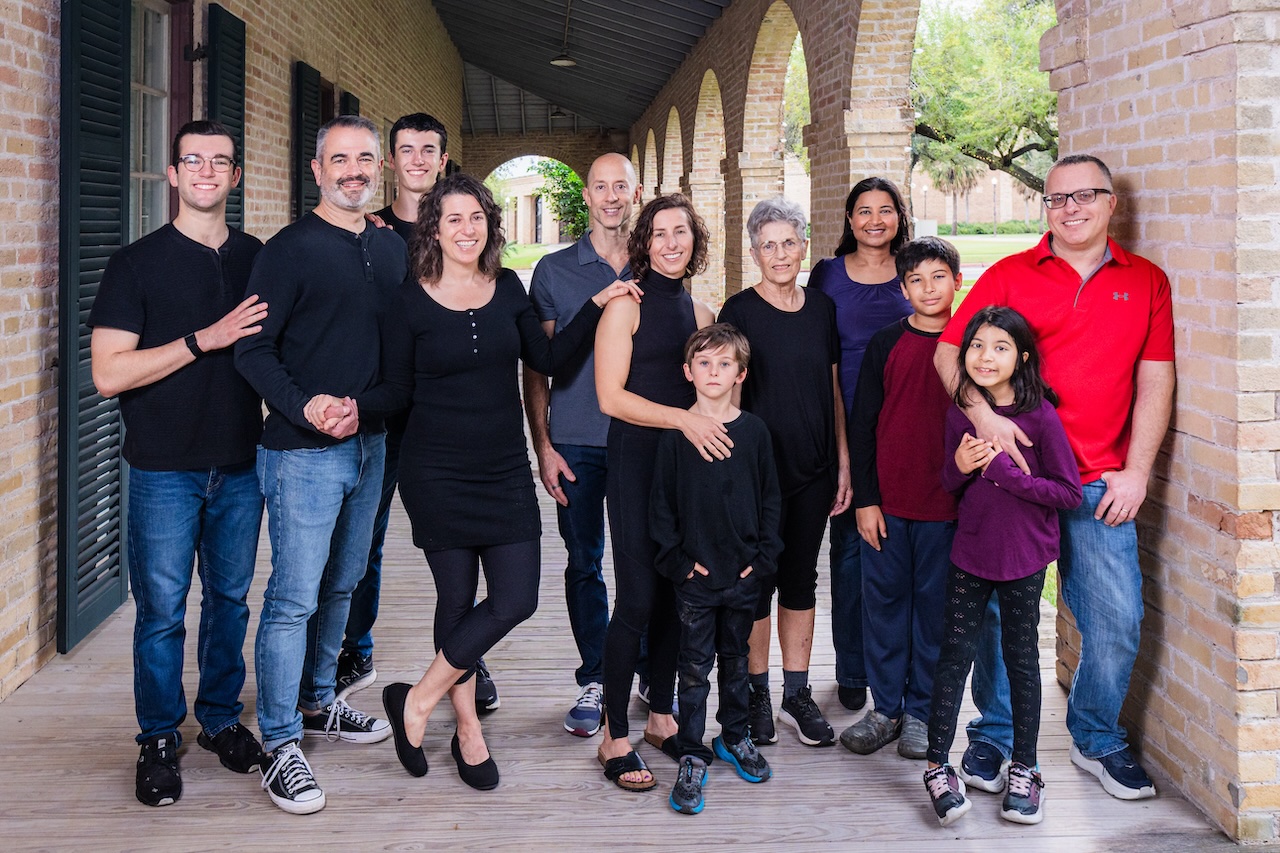 Jheel Family Portraits – Texas Southmost College – Brownsville, Texas